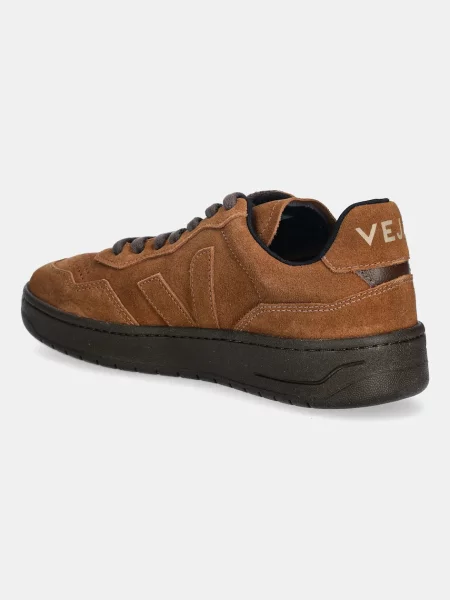Veja sneakers din piele întoarsă maro