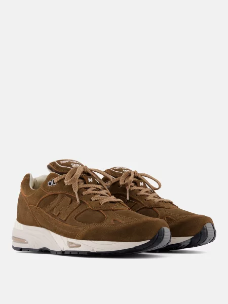 Замшеві кросівки New Balance коричневі