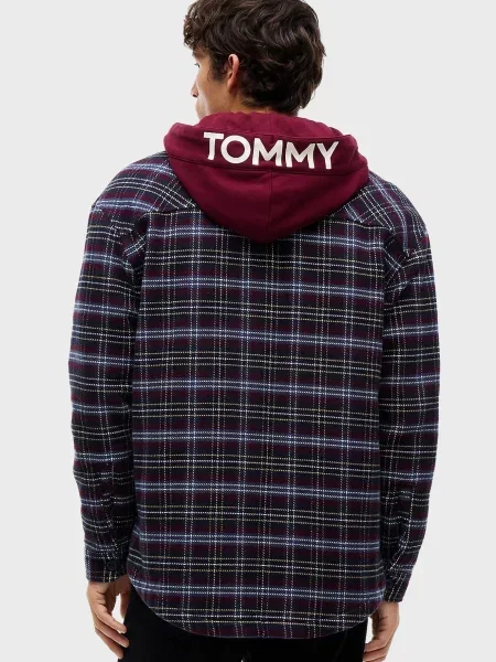 Картата джинсова сорочка Tommy Jeans з лого