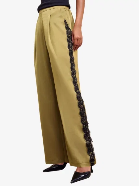 Friends Like These Pantaloni cutați kaki negru