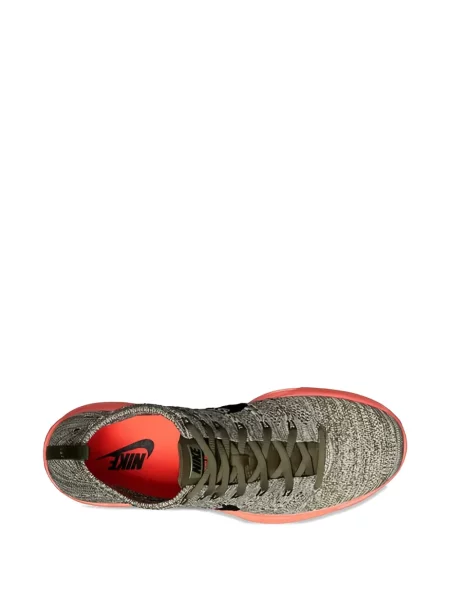 Sneakerși Nike Flyknit cu șireturi din dantelă gri
