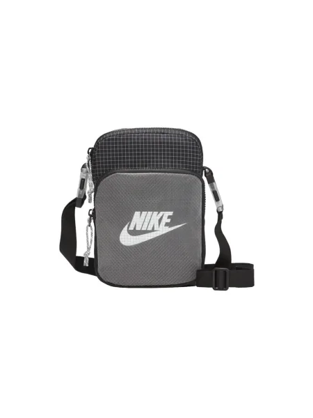 Táska Nike fekete