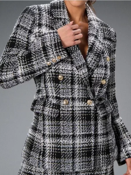 Картатий блейзер чорний