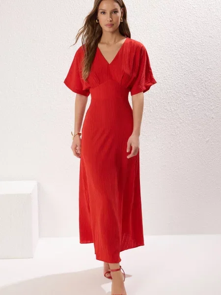 Rochie Trendyol roșu