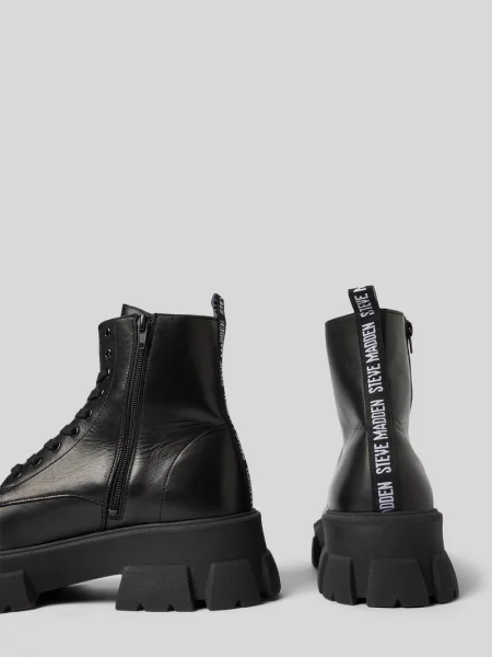 Buty ze skóry z detalem z logo model ‘TANKER’ Steve Madden czarne