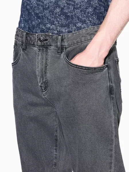 Прямые джинсы Armani Exchange серые