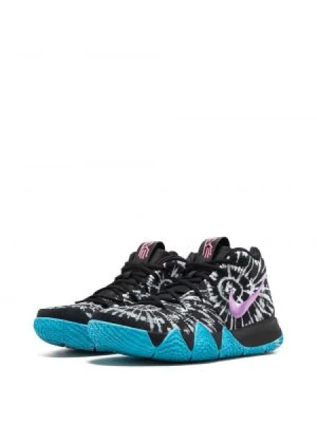Tie-dye sportbačiai Nike Kyrie juoda