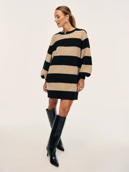 Kamila Šikl Rochie tricotat negru