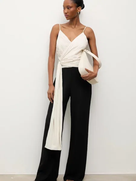 Answear.LAB salopeta cu decolteu in v alb