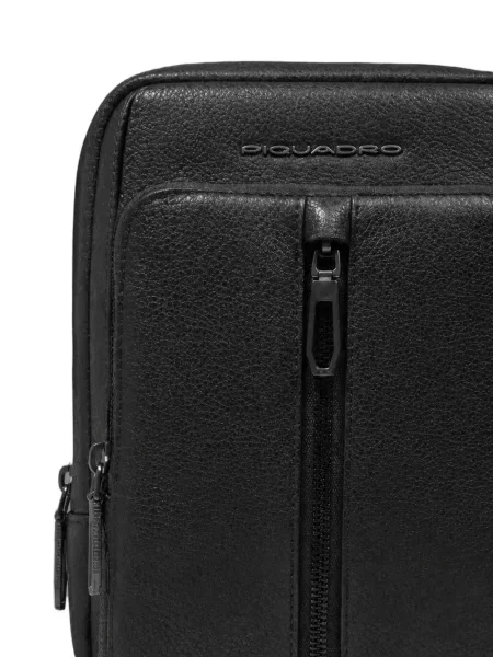 Rucsac Piquadro din piele negru