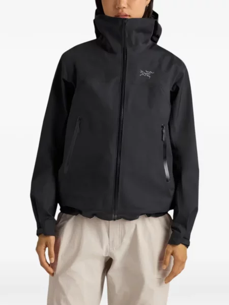 Μπουφάν Arc'teryx με κουκούλα μαύρο