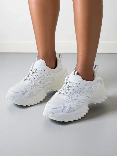 Sneakerși Resti alb
