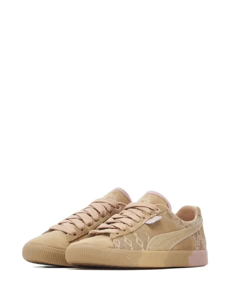 Sneakerși Puma Clyde bej