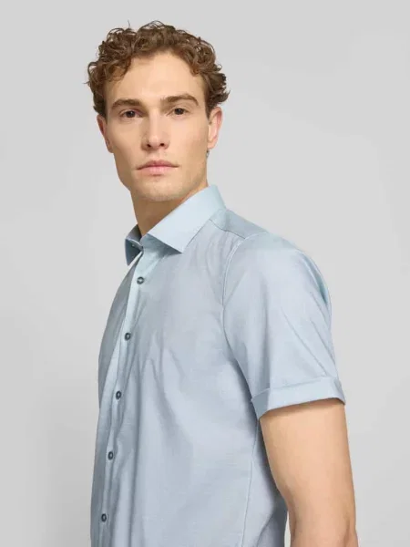 Koszula biznesowa o kroju slim fit z kołnierzykiem typu kent Olymp Level 5 zielona