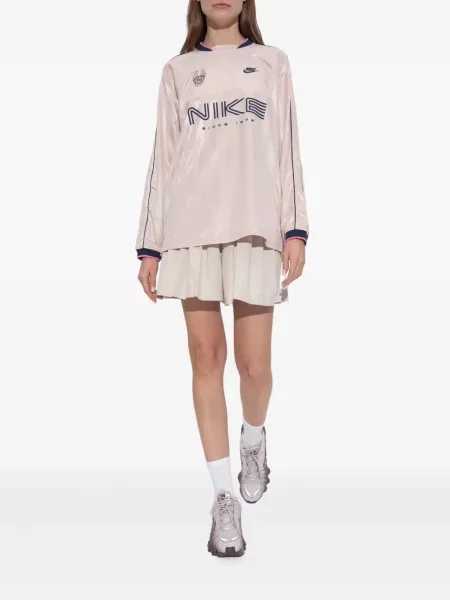 Bukiecik koszulka Nike czarna