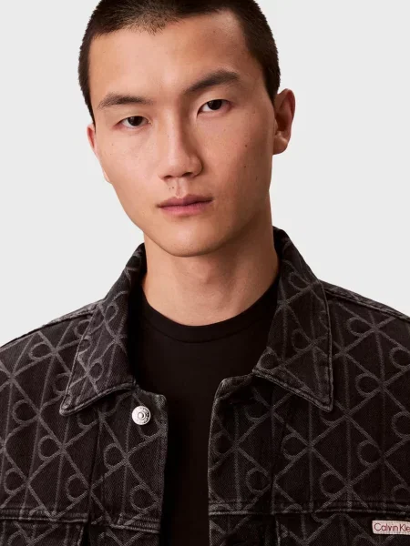 Жакардова джинсова куртка Calvin Klein Jeans чорна