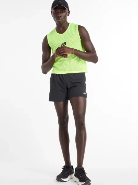 Бесшовные спортивные шорты New Balance черные