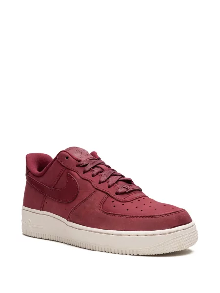 Sportbačiai Nike Air Force 1 raudona