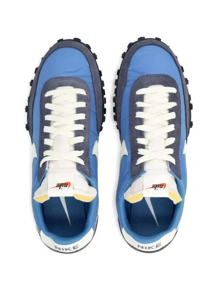 Sneakerși Nike Vomero cu model leopard din piele de căprioară roșu