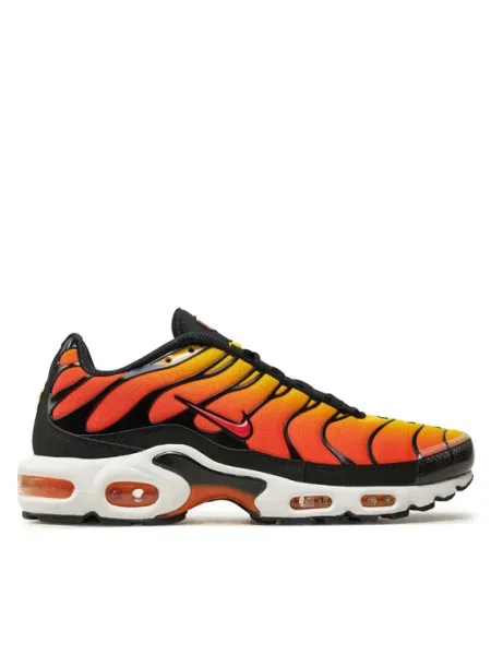 Pantofi Nike portocaliu