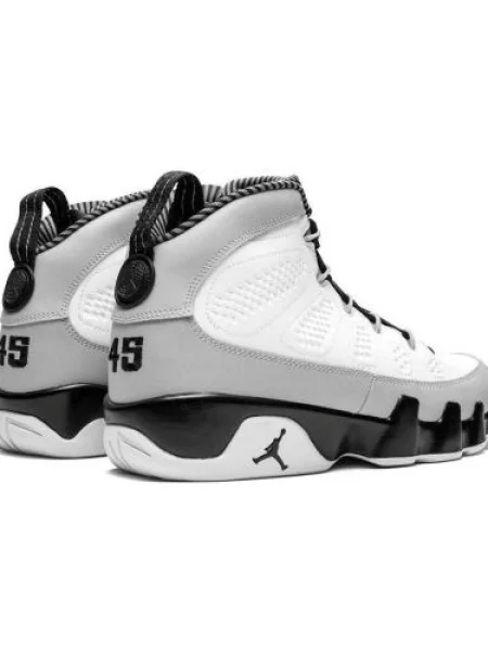Retro tenisky Jordan bílé
