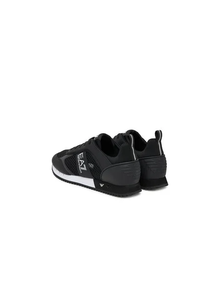 Sneakersy Emporio Armani čierna