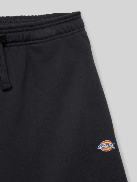 Szorty z dzianiny dresowej o kroju regular fit z nadrukiem z logo model ‘MAPLETON’ Dickies czarne