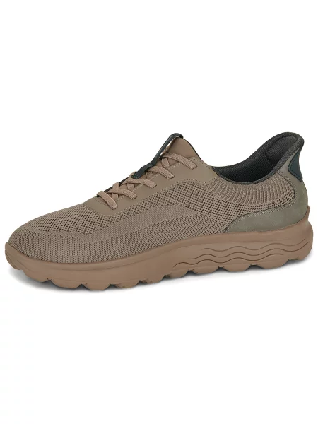 Pantofi Geox maro