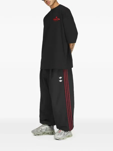 Tricou Willy Chavarria cu imagine negru