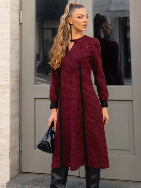 Сукні Dressa віскоза/поліестер бордовий