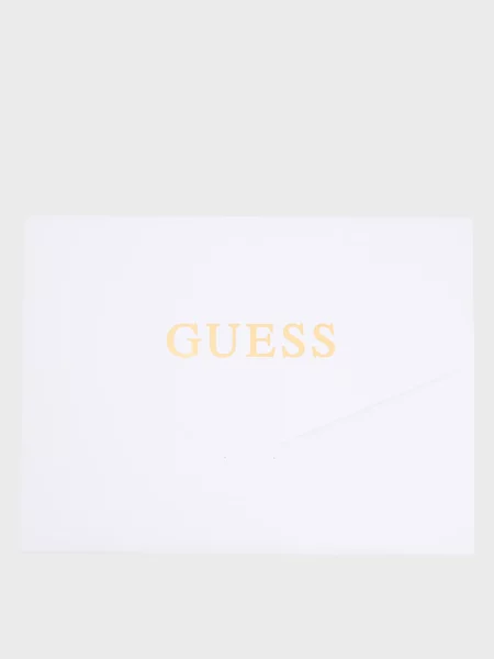 Шапка Guess с принтом