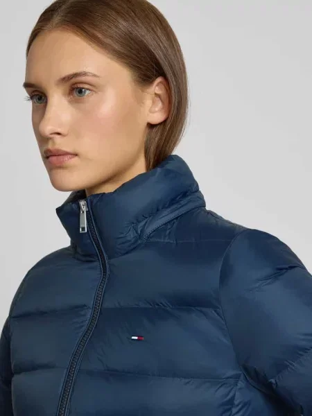 Płaszcz puchowy z odpinanym kapturem Tommy Jeans granatowy