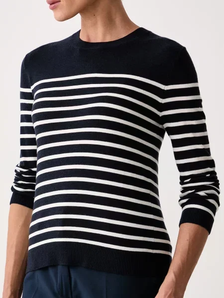 Шелковый свитер Weekend Max Mara