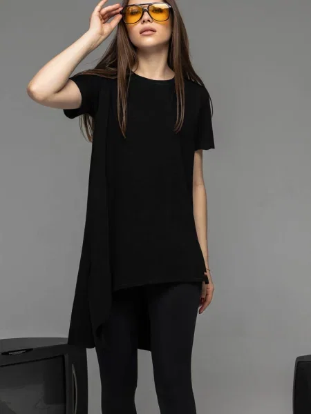 Футболка-туника с асимметричным низом чорна