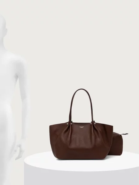 Кожаная сумка шоппер Weekend Max Mara