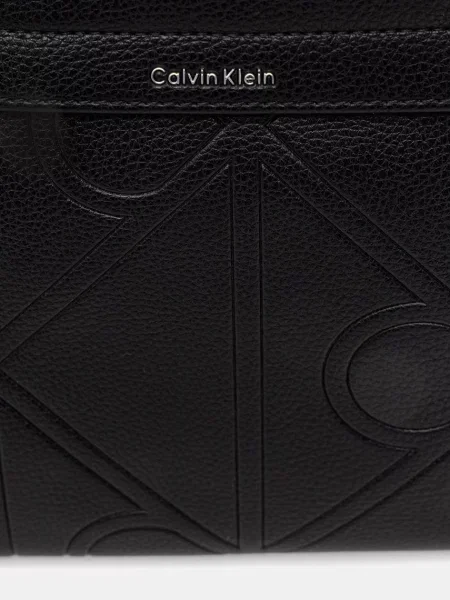 Calvin Klein Oldaltáska fekete