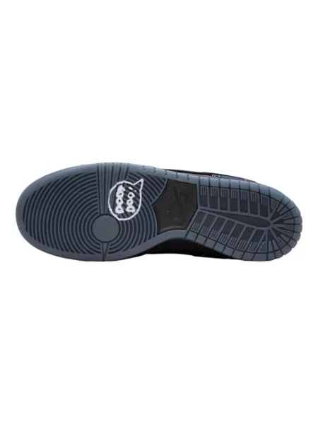 Pantofi Nike roșu