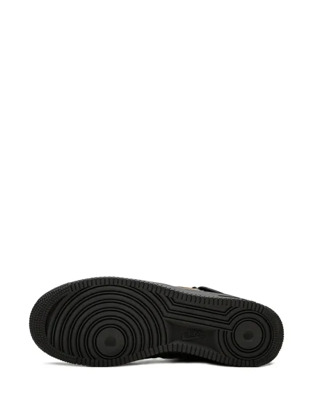 Sacou Nike din piele roz