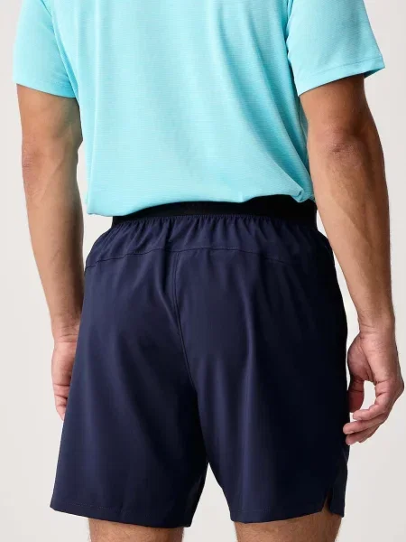 Спортивные шорты Under Armour