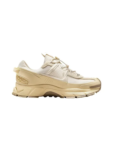 Pantofi Nike bej