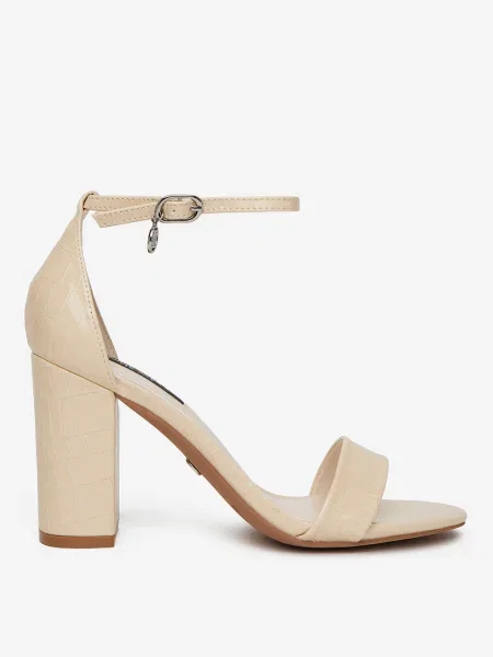 Nine West Сандали Светложълт