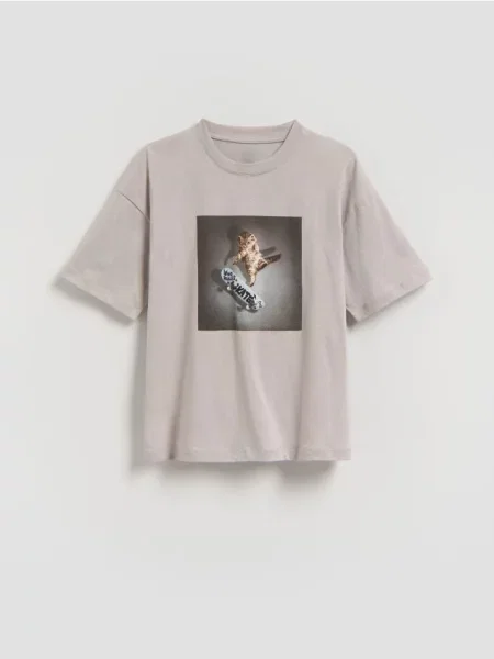 Reserved Tricou din cu imprimeu bej