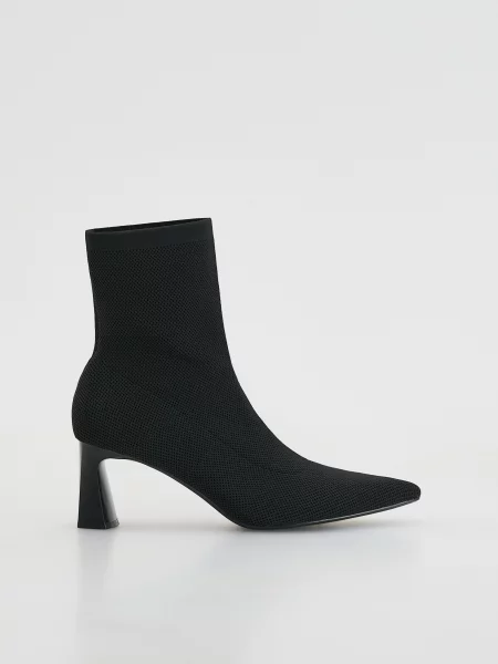 Ботильоны Reserved черные