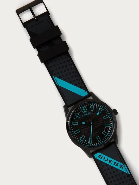 Часы Guess