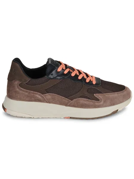 Pantofi Clae maro