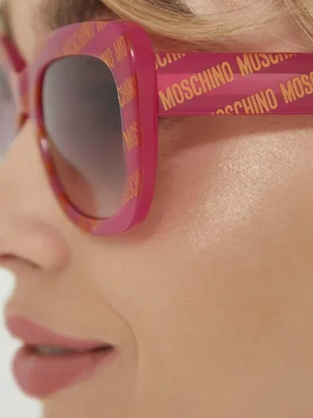 Moschino napszemüveg fekete női rózsaszín