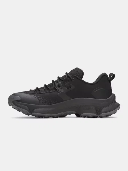 Sneakerși Under Armour negru