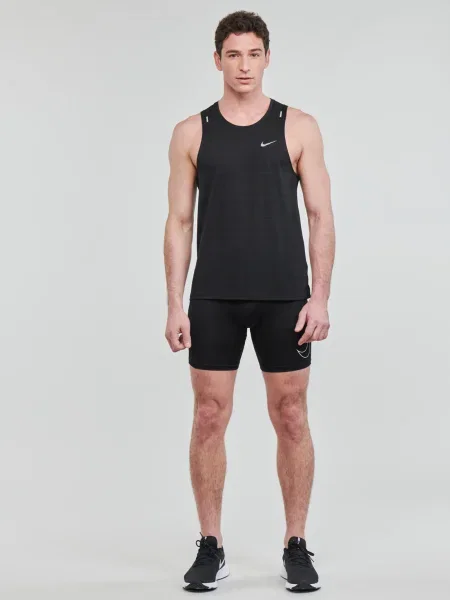 Pantaloni Nike scurte negru