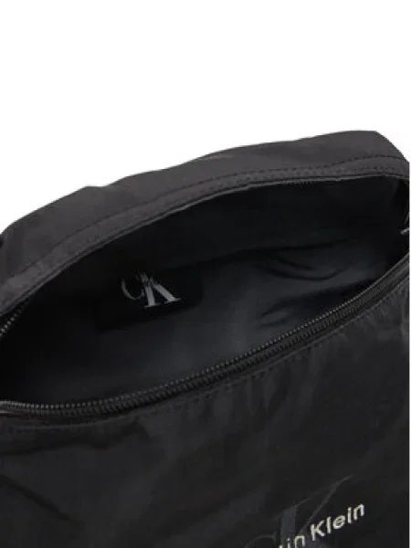 Övtáska Calvin Klein Bold Waistbag fekete