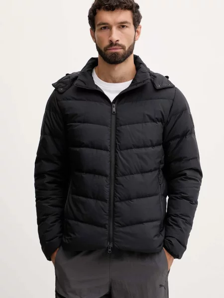 Jack Wolfskin geacă de puf Colonius negru